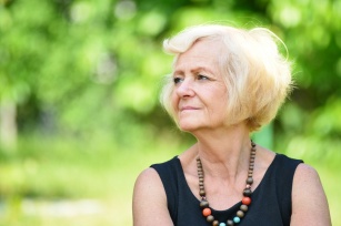 Czterdziestka - okres przed menopauzą. Jak złagodzić objawy?