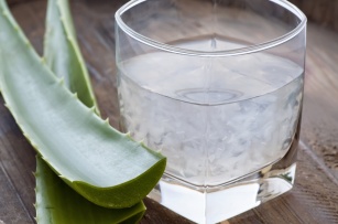 Poznaj 9 powodów, dla których warto pić sok z aloesu.