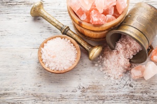Sól himalajska – zdrowa alternatywa dla soli spożywczej!