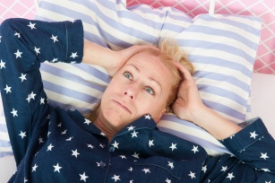 Burzliwy czas przed menopauzą - co jeść, aby złagodzić nieprzyjemne dolegliwości?