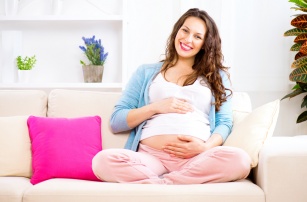ABC przyszłej mamy. 5 zasad, jak dbać o siebie w ciąży