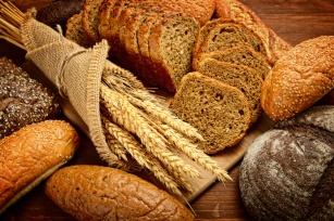 Chleb powszedni – sprawdź dlaczego warto go jeść!
